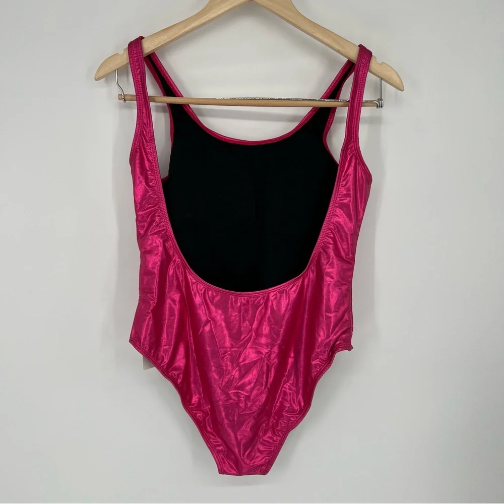 NWT‎ InGear Metallic High Cut Fuchsia Pink One Piece Swimsuit